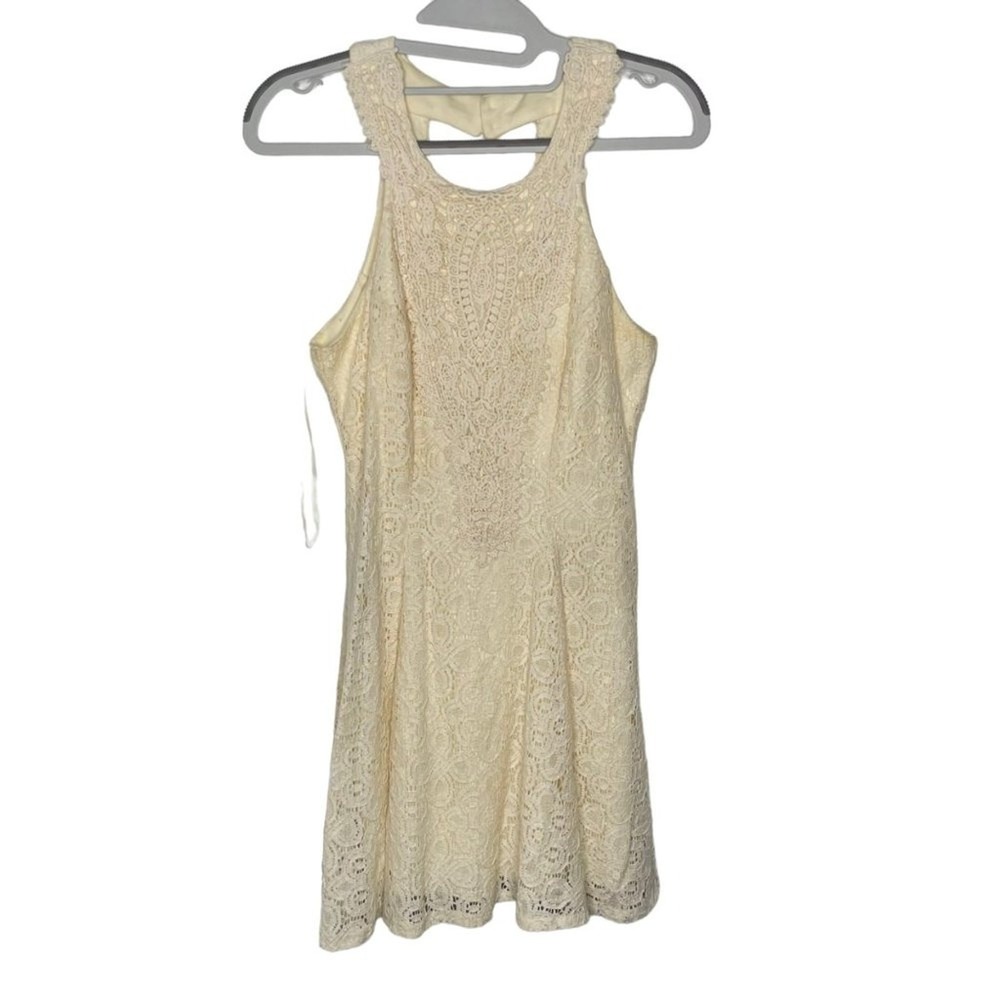 City Triangles Cream Ivory Floral Lace Halter Fit and Flare Mini Dress Size 1